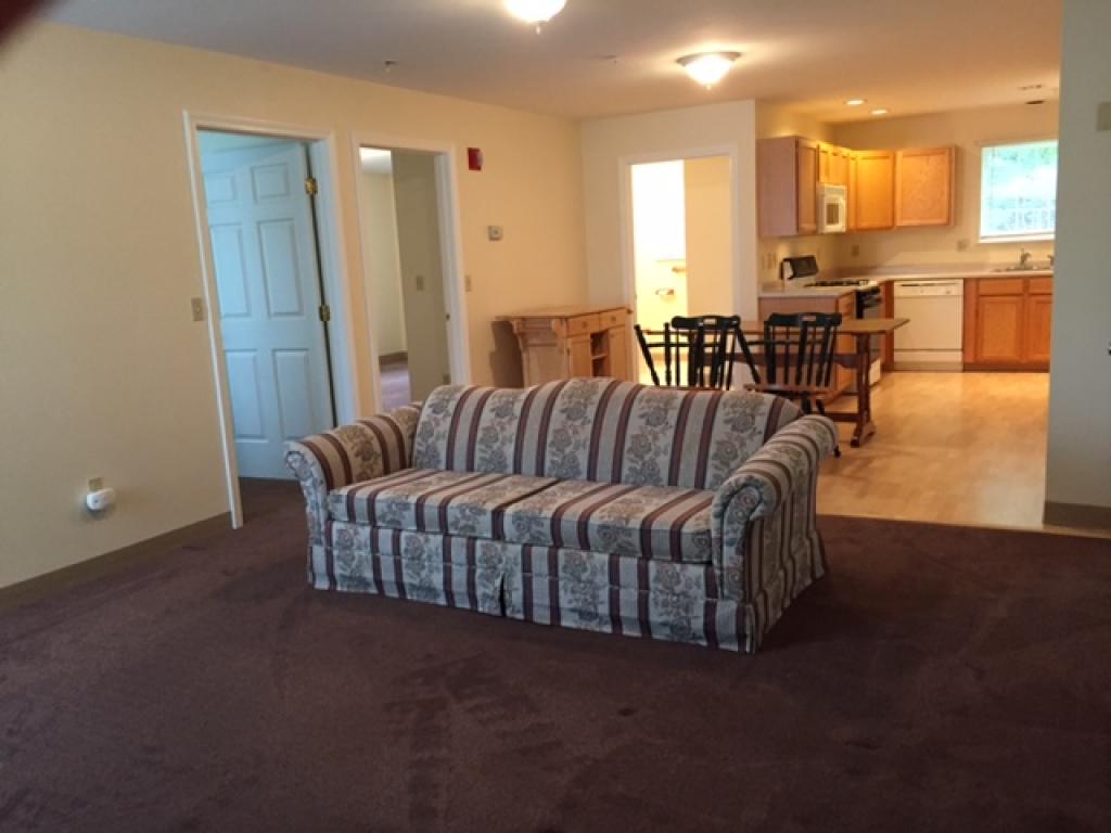 10 Tampa Drive, Unit B3 Rochester, NH 03867 - Photo 4 of 13 Gallery Image 4