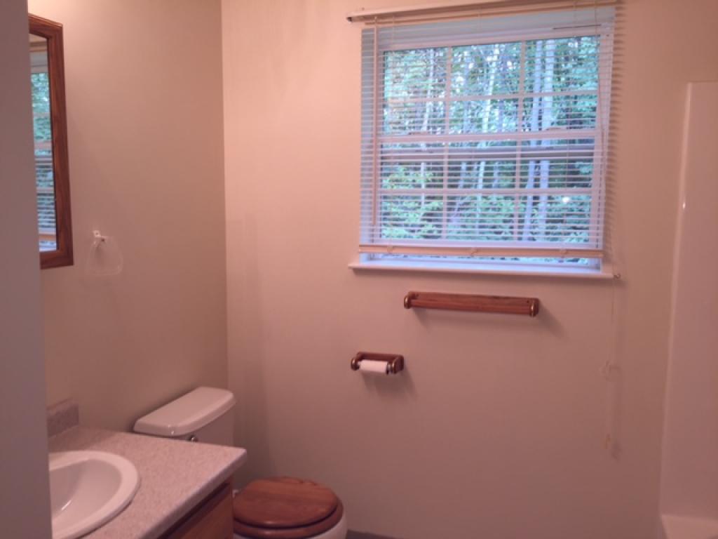 10 Tampa Drive, Unit B3 Rochester, NH 03867 - Photo 8 of 13 Gallery Image 8