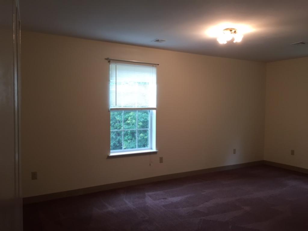 10 Tampa Drive, Unit B3 Rochester, NH 03867 - Photo 10 of 13 Gallery Image 10