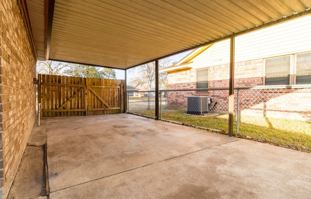 513 Catalpa Street Angleton, TX 77515 - Photo 20 of 20 Extended Drive/ Covered Patio