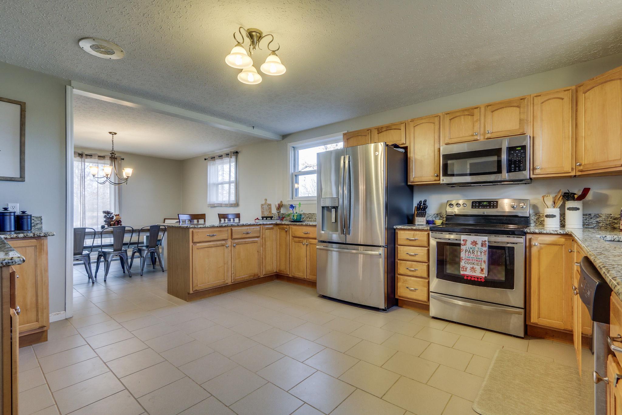 1090 Pond Switch Road Dickson, TN 37055 - Photo 8 of 24 Gallery Image 8