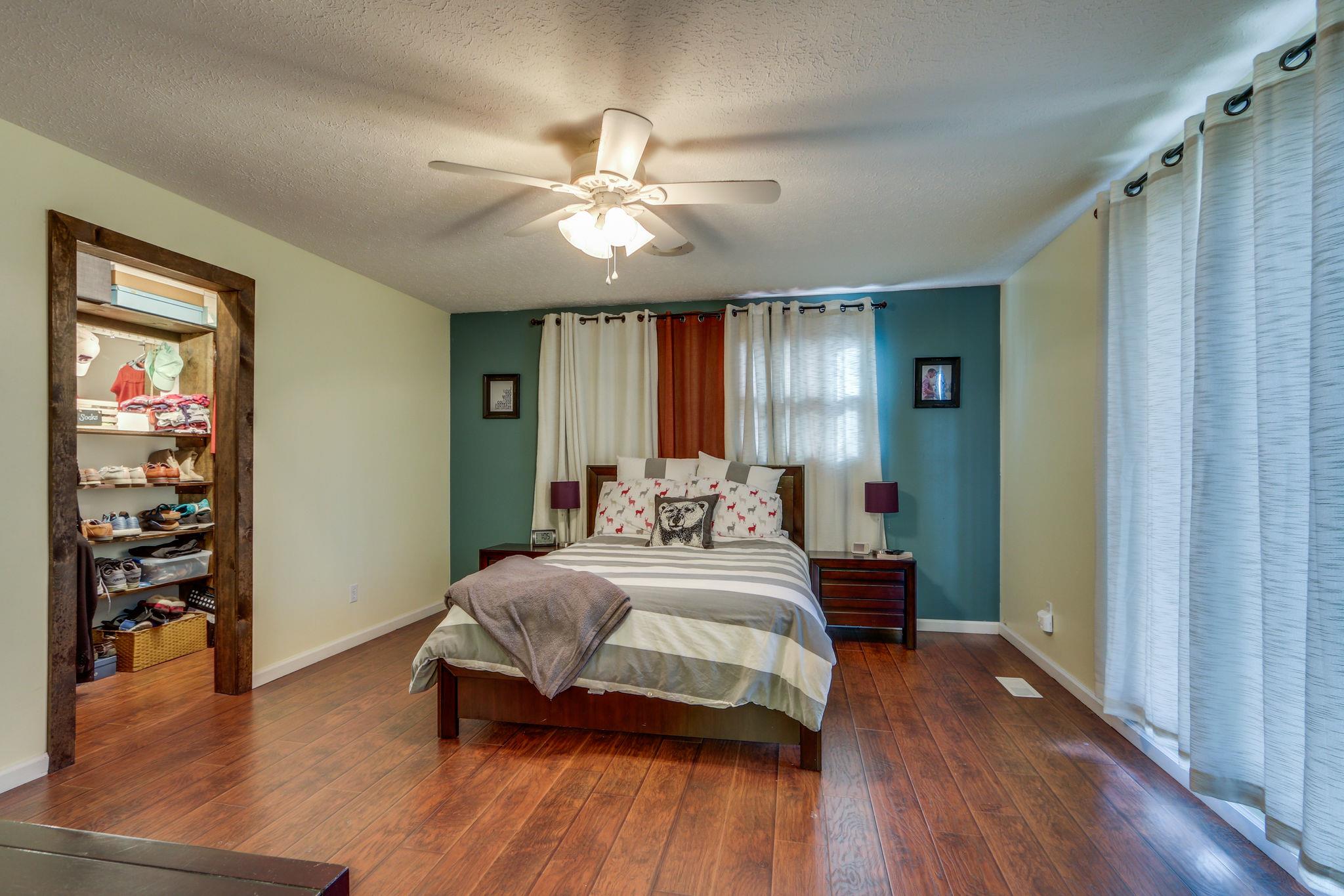 1090 Pond Switch Road Dickson, TN 37055 - Photo 10 of 24 Gallery Image 10