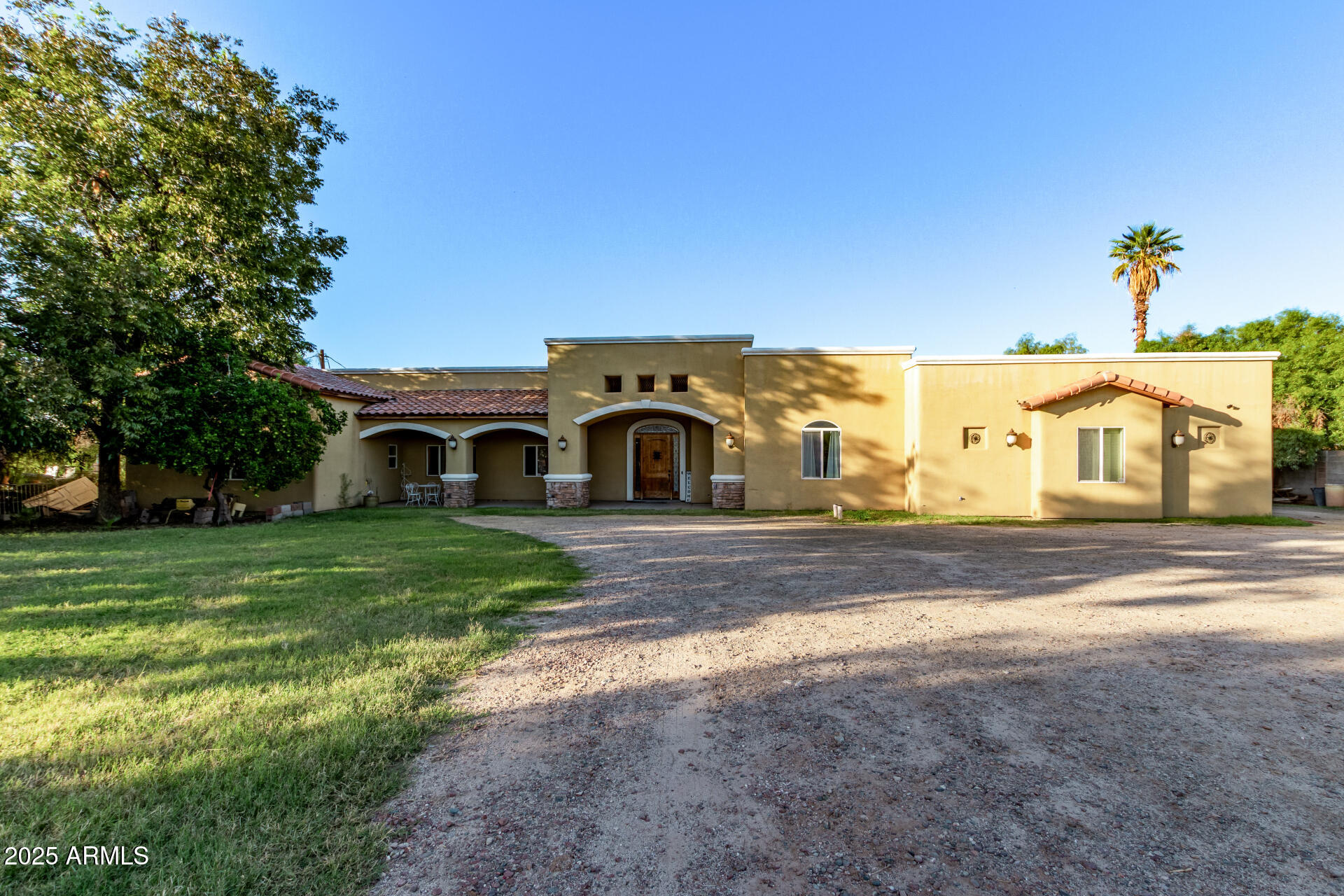 216 West Fremont Rd. Phoenix, AZ 85041 - Photo 2 of 41 02 Fremont
