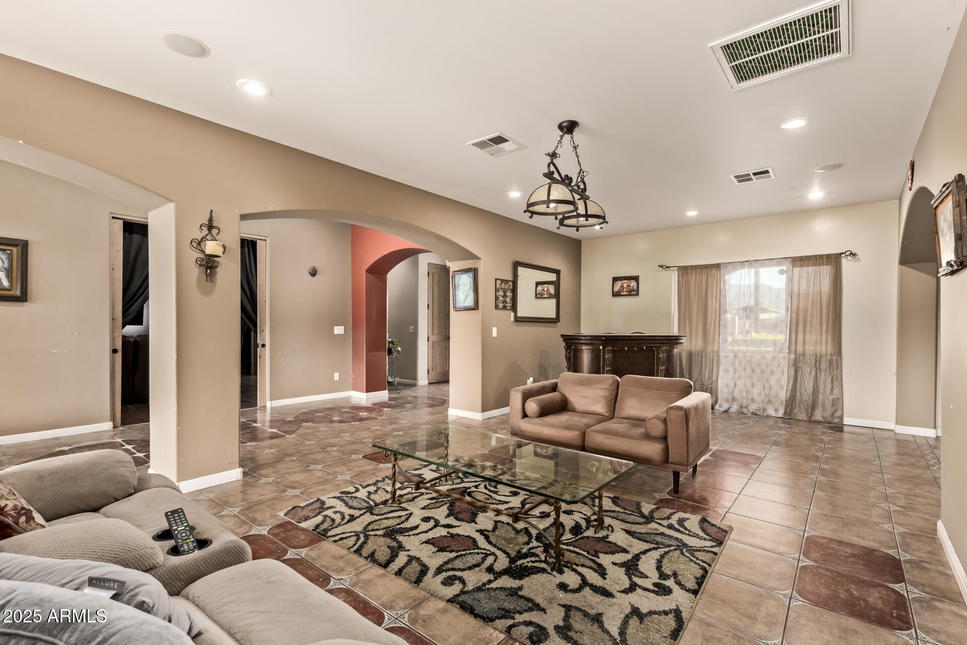 216 West Fremont Rd. Phoenix, AZ 85041 - Photo 7 of 41 10 Fremont