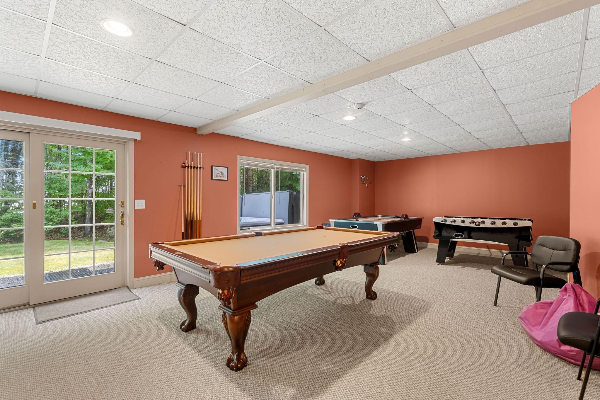 78 Brick Mill Road Bedford, NH 03110 - Photo 34 of 43