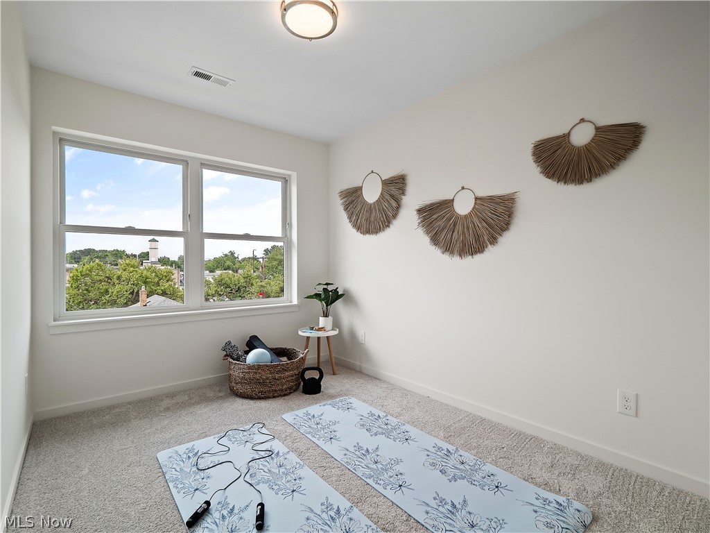 3274 Warren Road, Unit 2 Cleveland, OH 44111 - Photo 38 of 44 Gallery Image 38