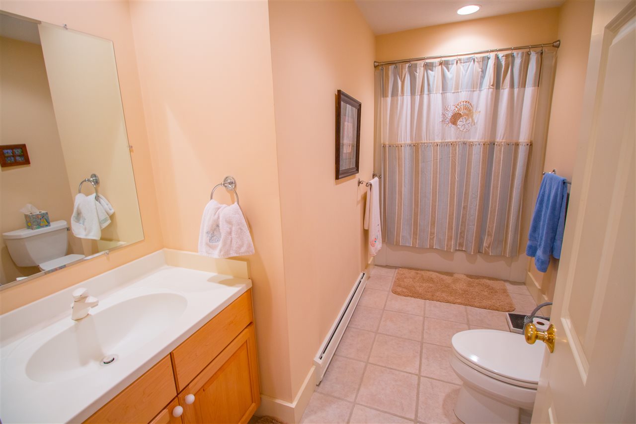1489 Hillside Road Hartford, VT 05091 - Photo 12 of 28 Gallery Image 12
