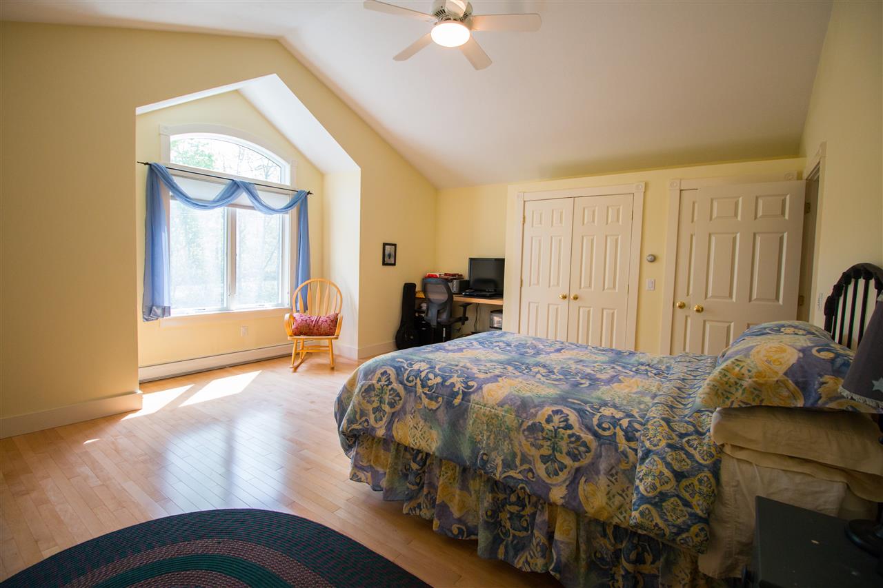 1489 Hillside Road Hartford, VT 05091 - Photo 9 of 28 Gallery Image 9