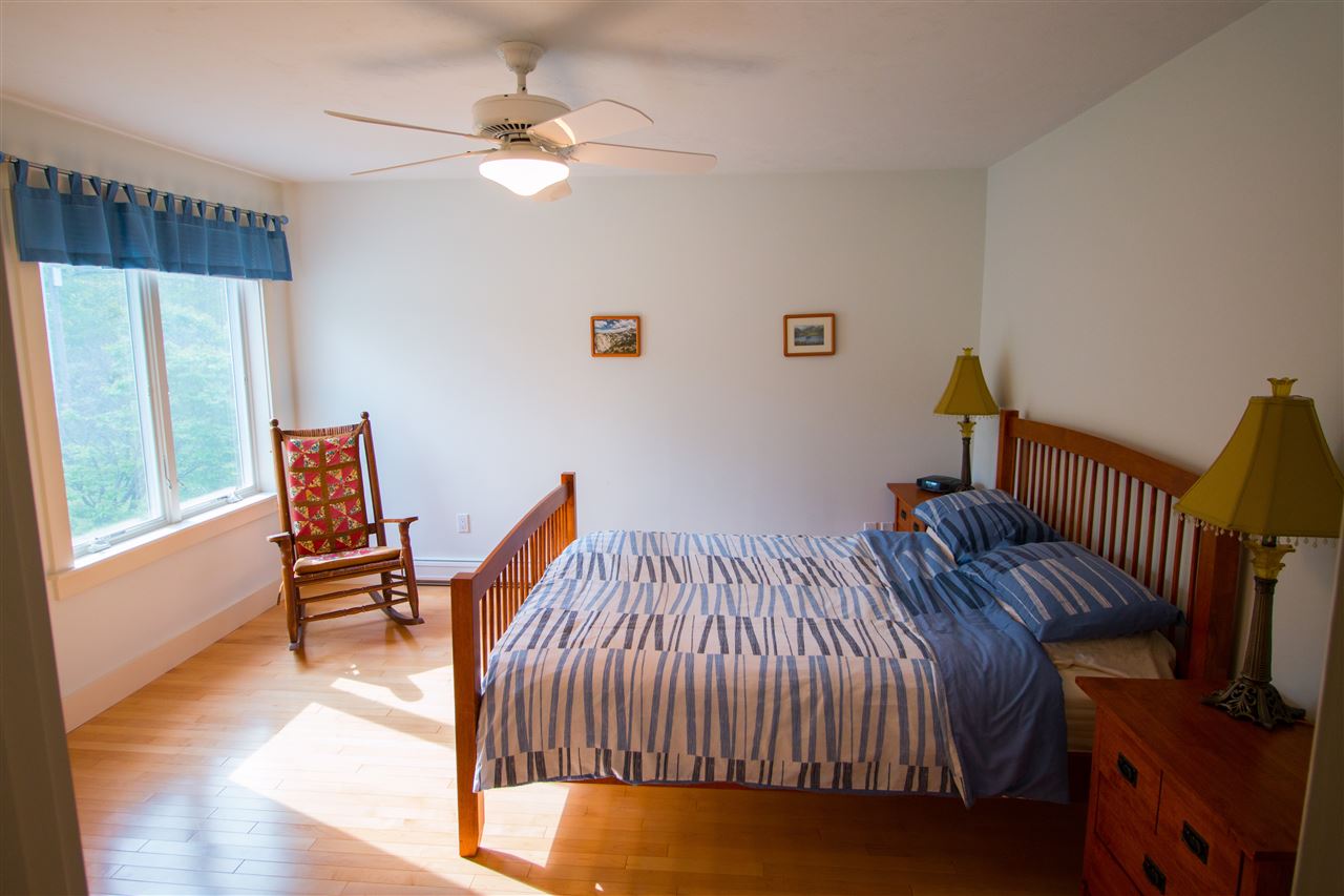1489 Hillside Road Hartford, VT 05091 - Photo 10 of 28 Gallery Image 10