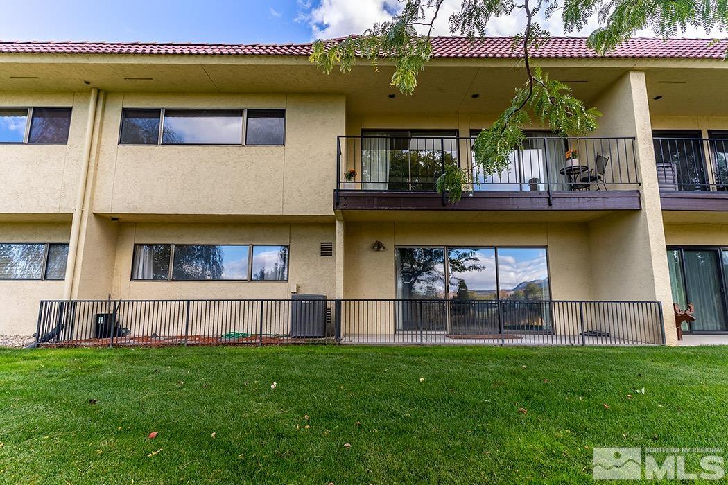 3353 Skyline Boulevard Reno, NV 89509 - Photo 4 of 39 Photo 4