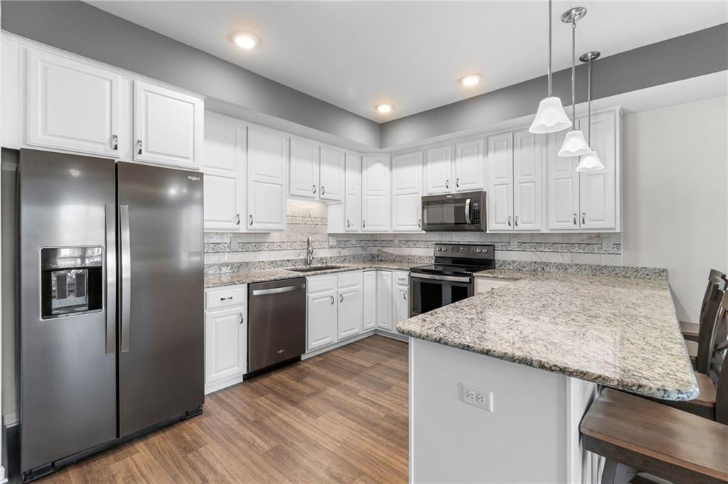 2651 Northwest Barry Road, Unit 108 Kansas City, MO 64151 - Photo 9 of 37