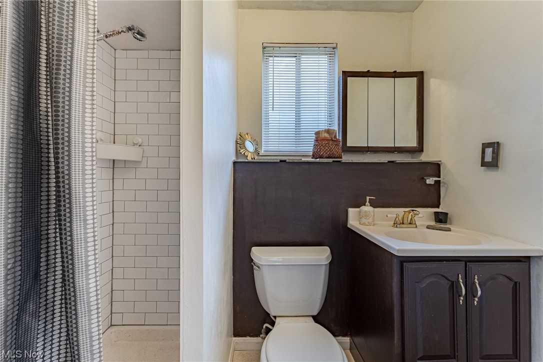 8621 Broadview Road Broadview Heights, OH 44147 - Photo 23 of 33 Gallery Image 23