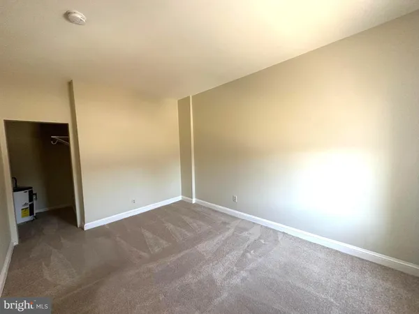 $825 | 64 West Antietam Street, Unit 3, Hagerstown, MD 21740