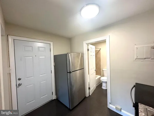 $825 | 64 West Antietam Street, Unit 3, Hagerstown, MD 21740