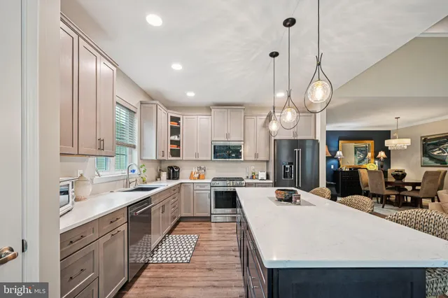 $598,000 | 3815 Castleton Drive, Williamstown, NJ 08094