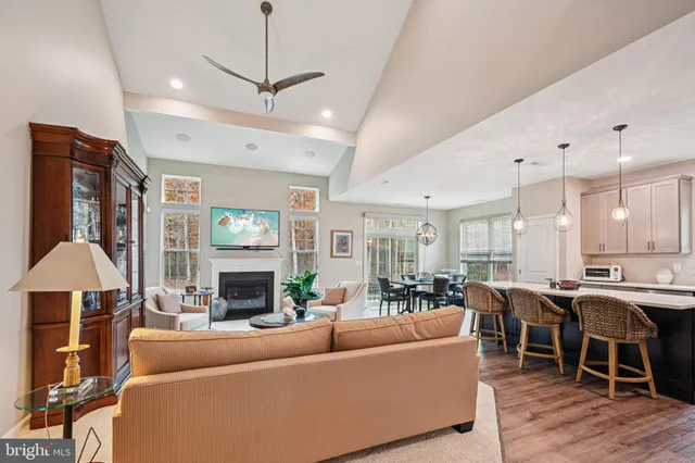 $598,000 | 3815 Castleton Drive, Williamstown, NJ 08094