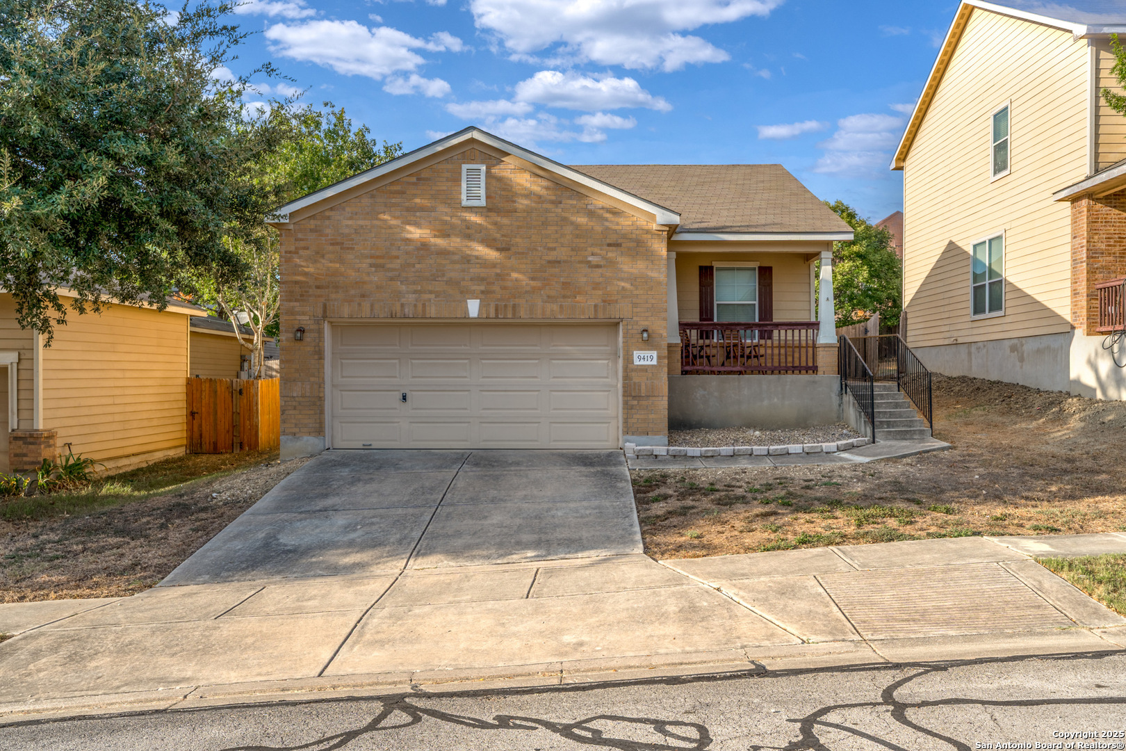 9419 Copper Mist Converse, TX 78109 - Photo 2 of 25