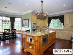 8929 Summer Club Road Charlotte, NC 28277 - Photo 2 of 8 Gallery Image 2