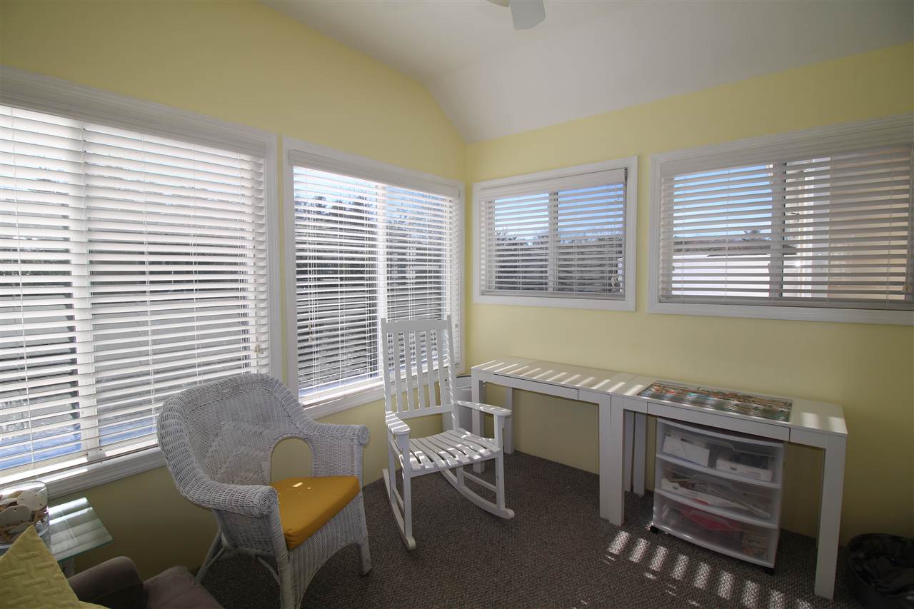 9 Pleasant Street, Unit 4 Windham, NH 03087 - Photo 17 of 25 Gallery Image 17