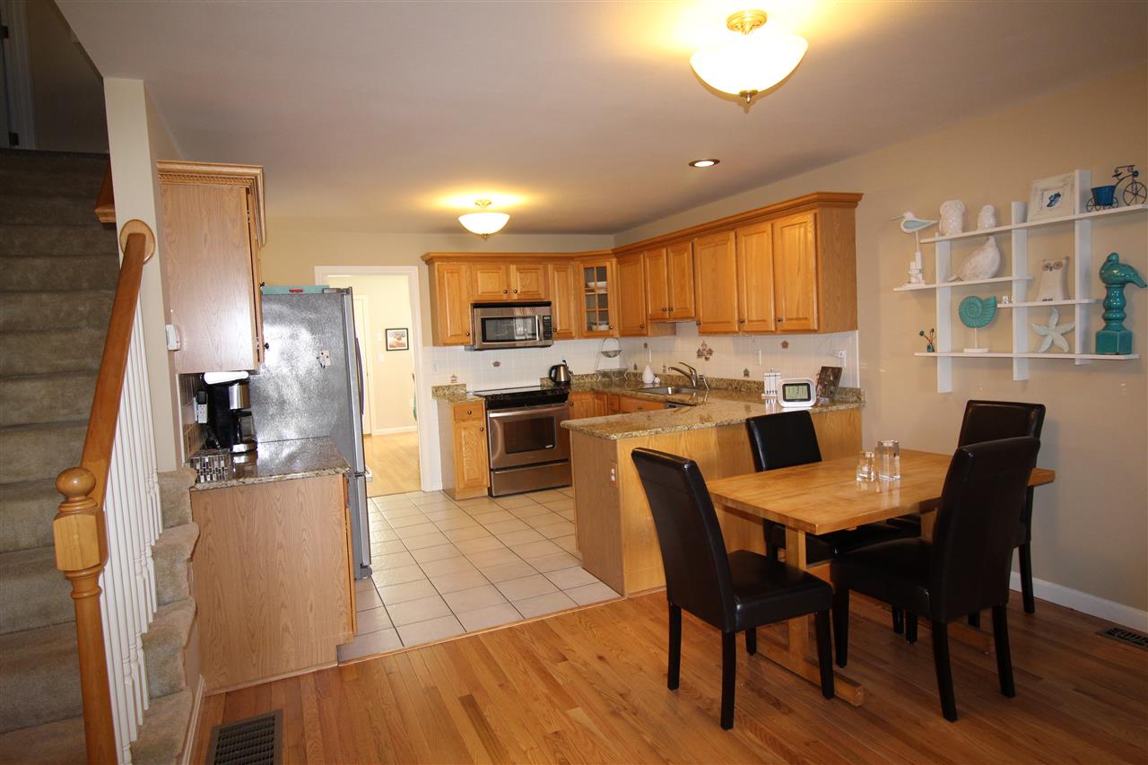 9 Pleasant Street, Unit 4 Windham, NH 03087 - Photo 5 of 25 Gallery Image 5