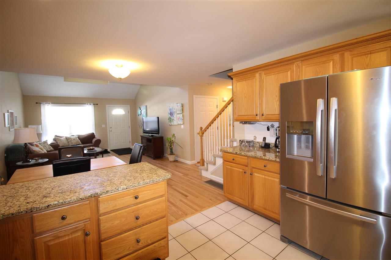 9 Pleasant Street, Unit 4 Windham, NH 03087 - Photo 6 of 25 Gallery Image 6