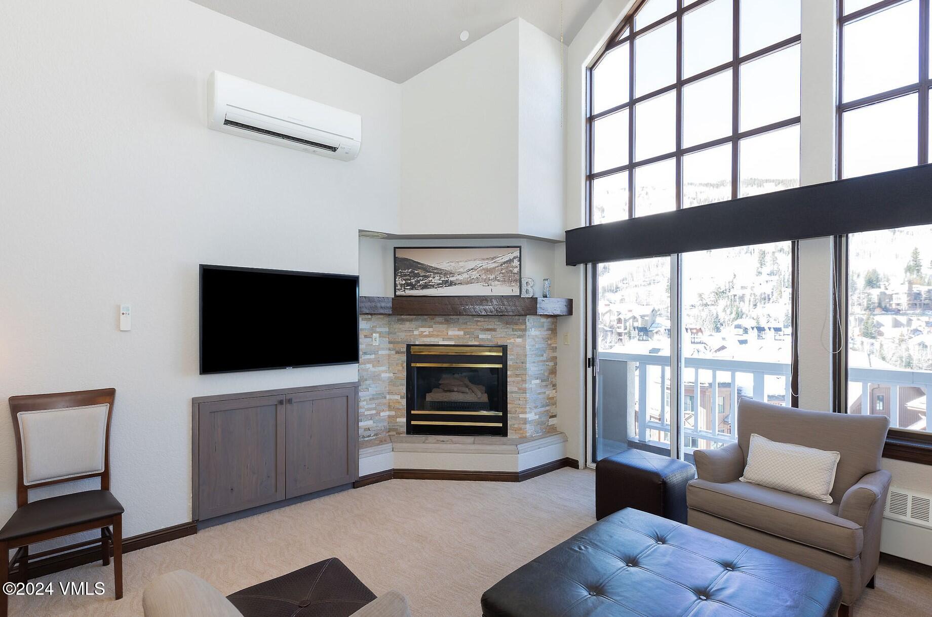 210 Offerson Road, Unit R302 WEEK 13 Beaver Creek, CO 81620 - Photo 6 of 31 0E7A0199-rw (5)
