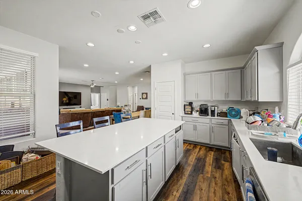 $575,000 | 2912 North Raven, Mesa, AZ 85207