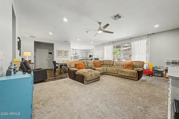 $575,000 | 2912 North Raven, Mesa, AZ 85207