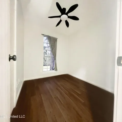 $158,500 | 495 Chelsea Drive, Jackson, MS 39212