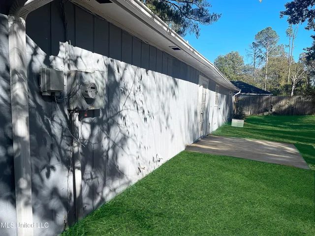 $158,500 | 495 Chelsea Drive, Jackson, MS 39212