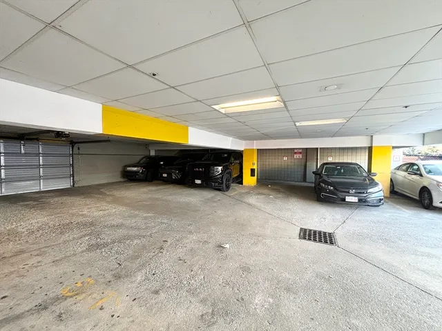 $3,300 | 11 Langdon Street, Unit 204, Everett, MA 02149