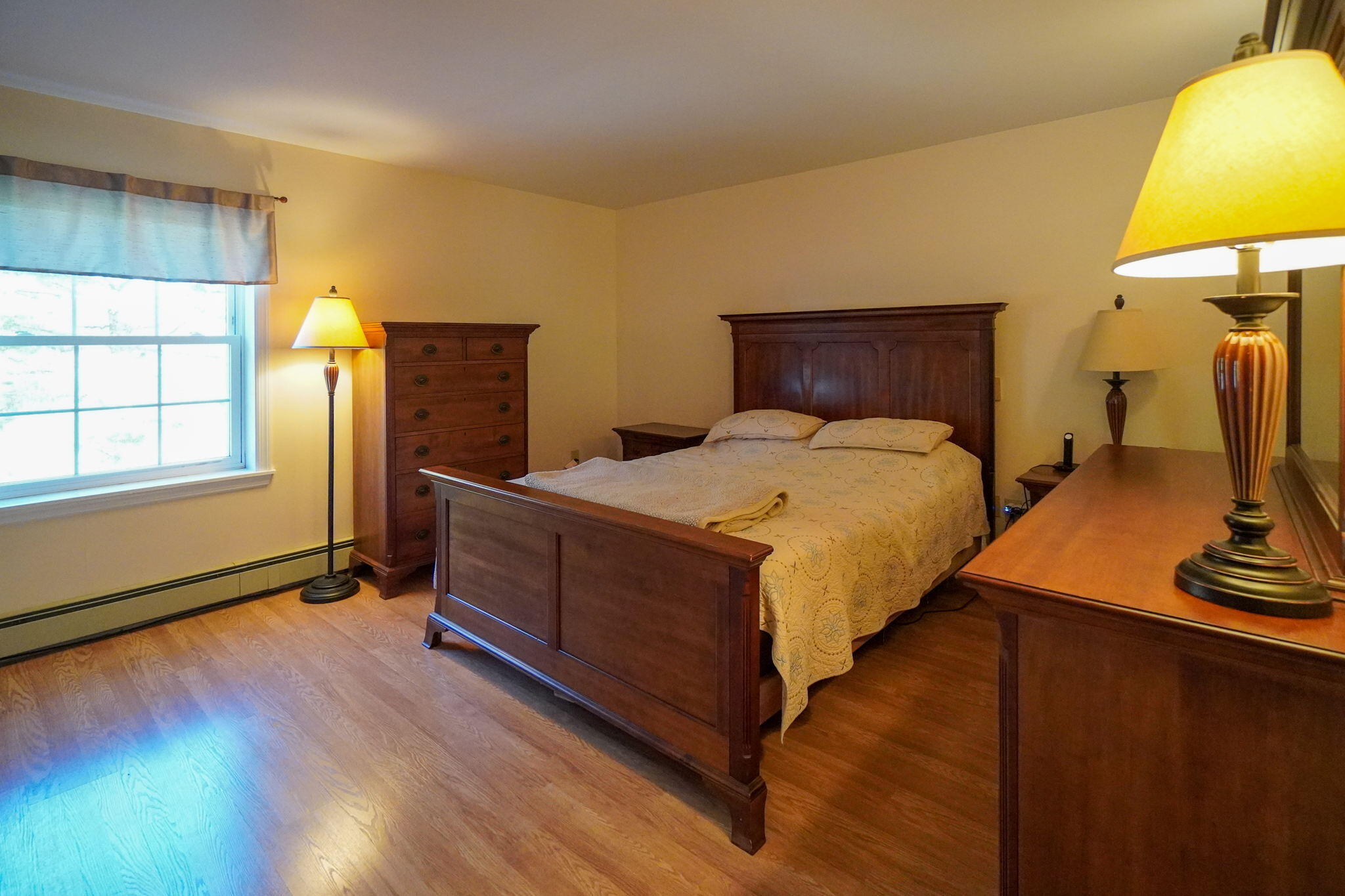 1133 Highway 32 Round Pond, ME 04564 - Photo 21 of 38 Primary bedroom
