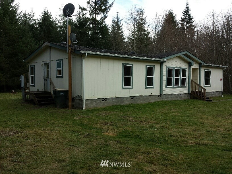 21922 Summers Road Centralia, WA 98531 - Photo 2 of 17