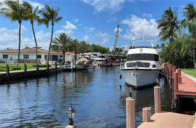 $7,900 | 2719 Southeast 11th Street, Pompano Beach, FL 33062