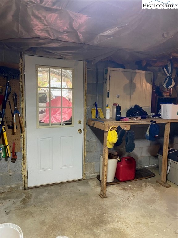 167 Grandridge Road Sparta, NC 28675 - Photo 17 of 29 a view of a room with gym equipment