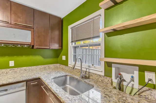 $1,650 | 309 St Charles Court, Charleston, SC 29407