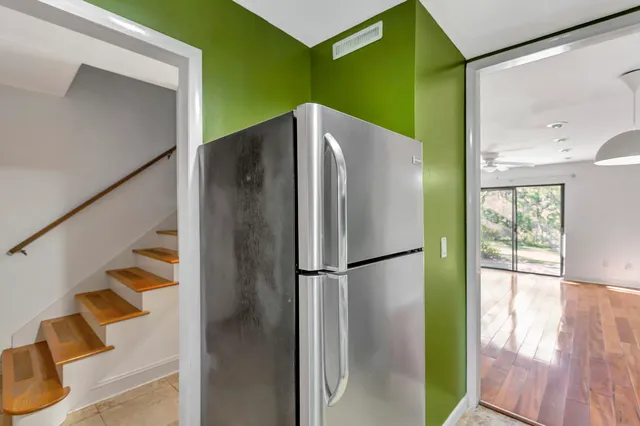 $1,650 | 309 St Charles Court, Charleston, SC 29407