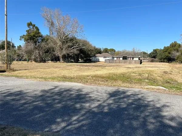 $45,000 | 710 Orange Street, La Marque, TX 77568
