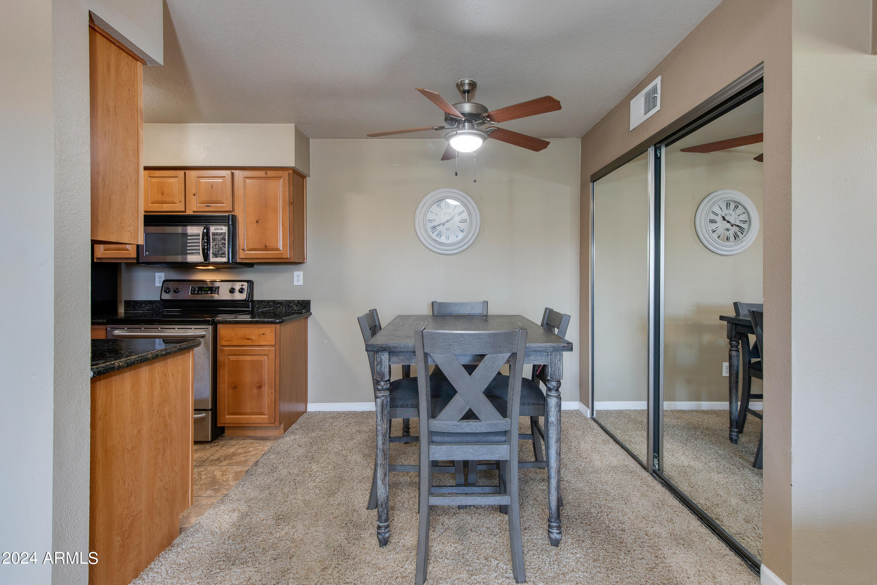 5877 North Granite Reef Road, Unit 2225 Scottsdale, AZ 85250 - Photo 11 of 37 11-Granite Reef