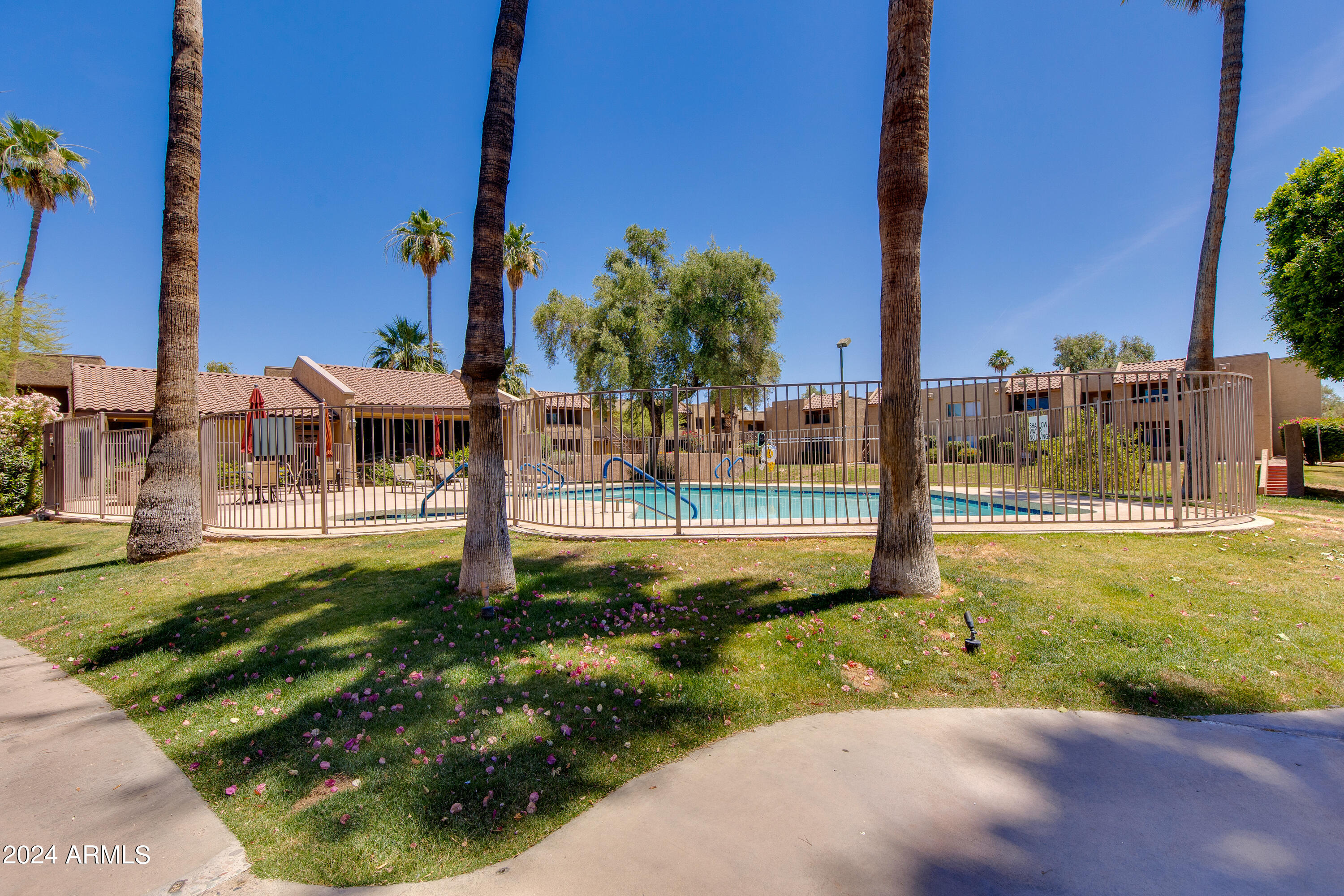 5877 North Granite Reef Road, Unit 2225 Scottsdale, AZ 85250 - Photo 30 of 37 33-Granite Reef