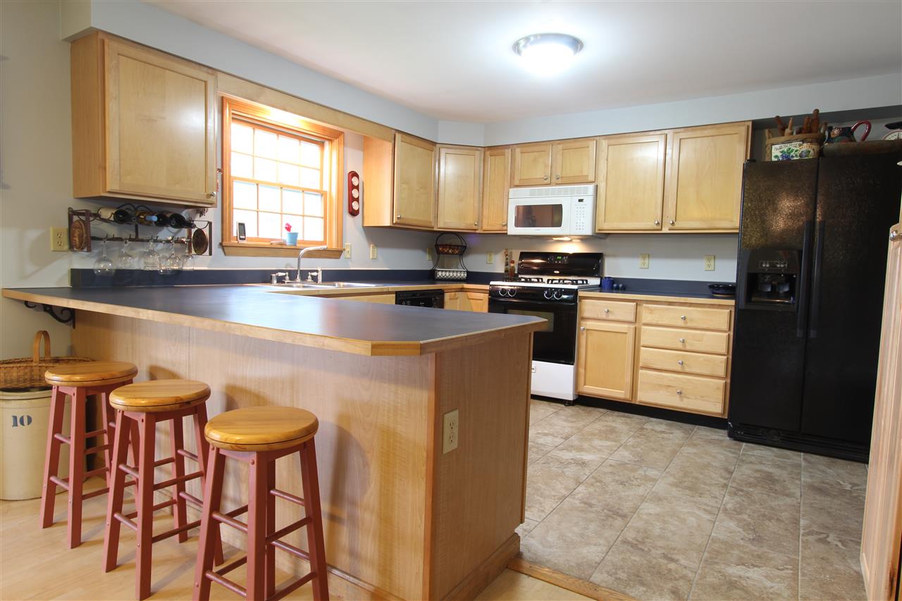 320 Keiser Pond Road Peacham, VT 05821 - Photo 6 of 30
