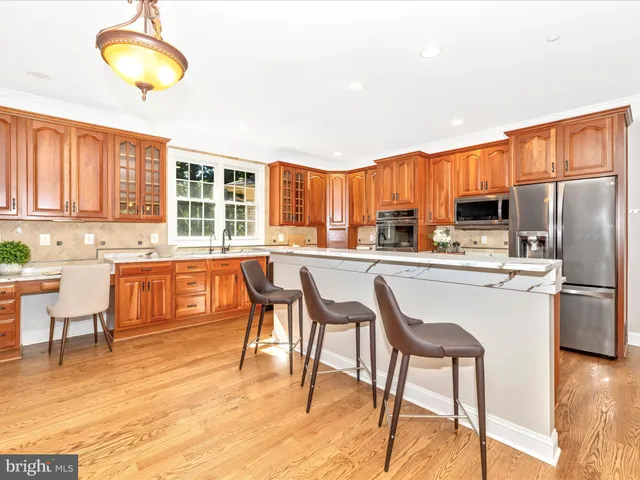 $1,085,000 | 11589 A Nor-Ray Circle, Ijamsville, MD 21754