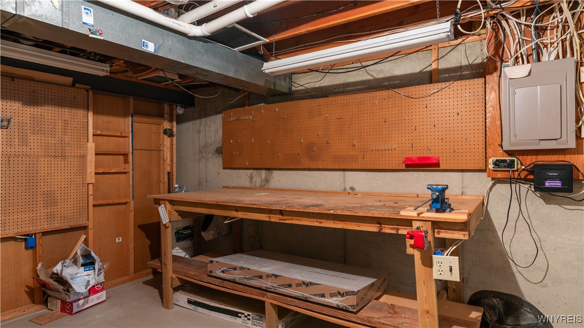 21 Eagle Terrace Lancaster, NY 14043 - Photo 39 of 43