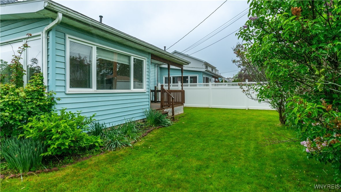 21 Eagle Terrace Lancaster, NY 14043 - Photo 42 of 43