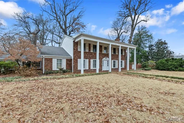 $335,000 | 1111 White Oak Place, Kennett, MO 63857