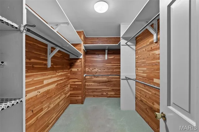 $335,000 | 1111 White Oak Place, Kennett, MO 63857