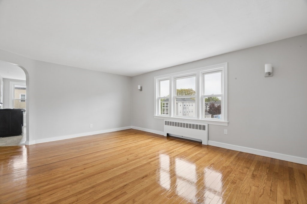 109 Hamilton Street Worcester, MA 01604 - Photo 7 of 31