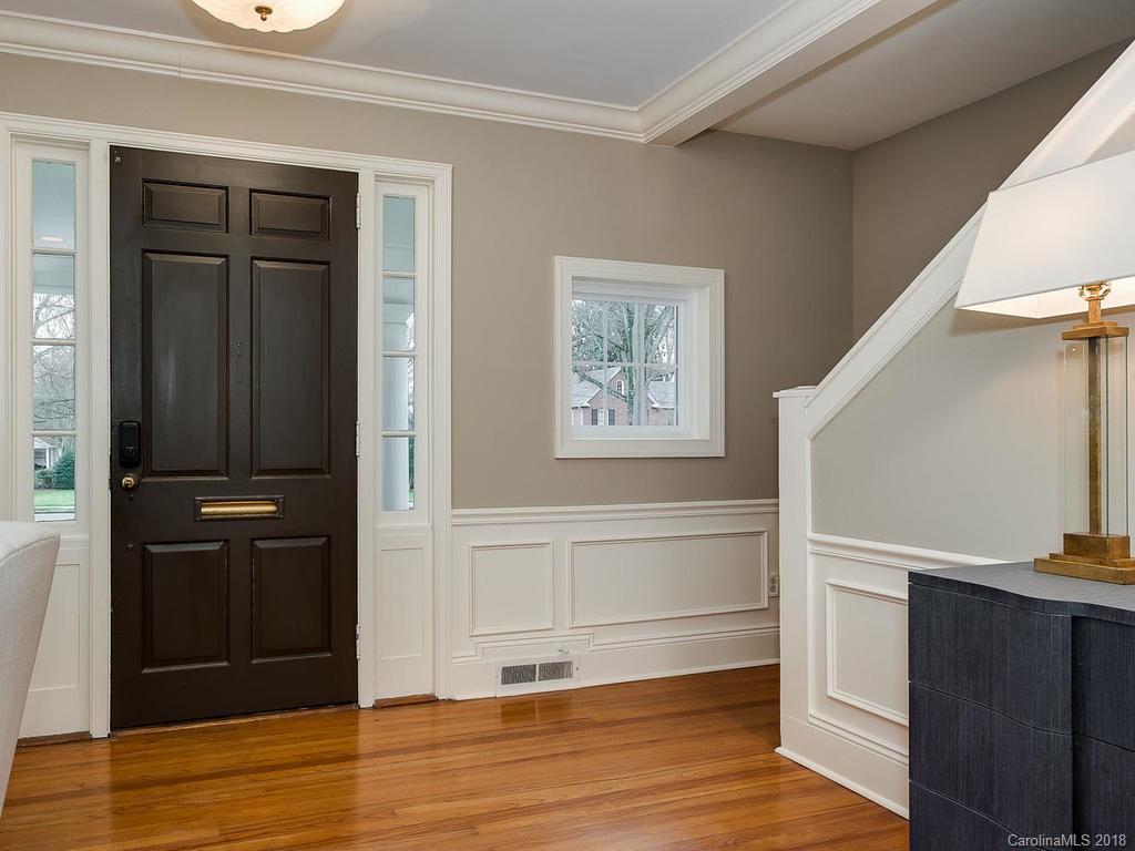 1238 Providence Road Charlotte, NC 28207 - Photo 3 of 32 Gallery Image 3