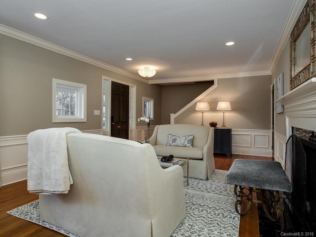 1238 Providence Road Charlotte, NC 28207 - Photo 5 of 32 Gallery Image 5