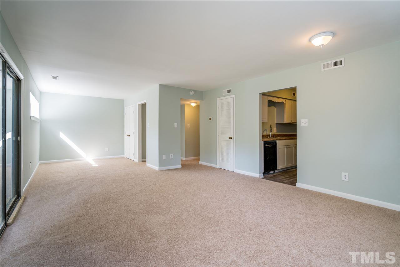 528 Pine Ridge Place, Unit N/A Raleigh, NC 27609 - Photo 8 of 25
